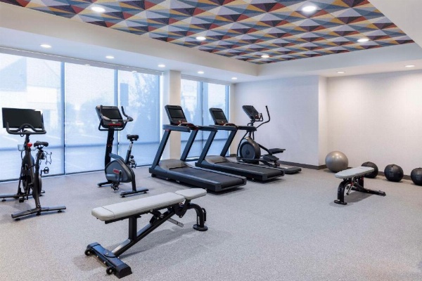 Home2 Suites By Hilton East Haven New Haven image 14