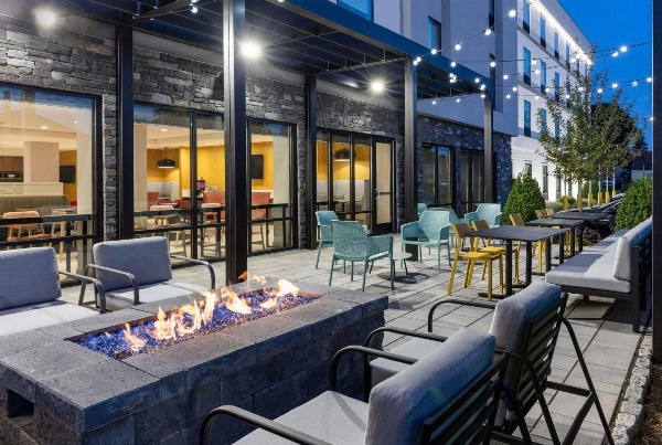 Home2 Suites By Hilton East Haven New Haven Main image